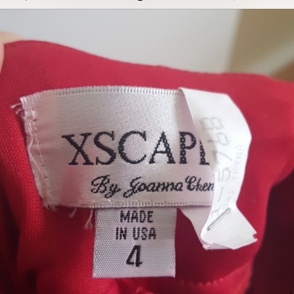 Xscape Mermaid Style Satin Gown - Picture 5 of 6